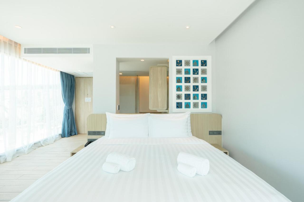 Panwaburi Beachfront Resort - Sha Extra Plus Εξωτερικό φωτογραφία Deluxe Ocean View