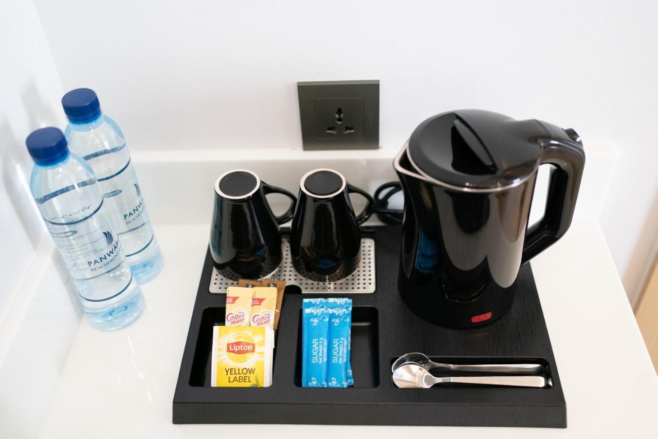 Panwaburi Beachfront Resort - Sha Extra Plus Εξωτερικό φωτογραφία A kettle and tea tray in a hotel room